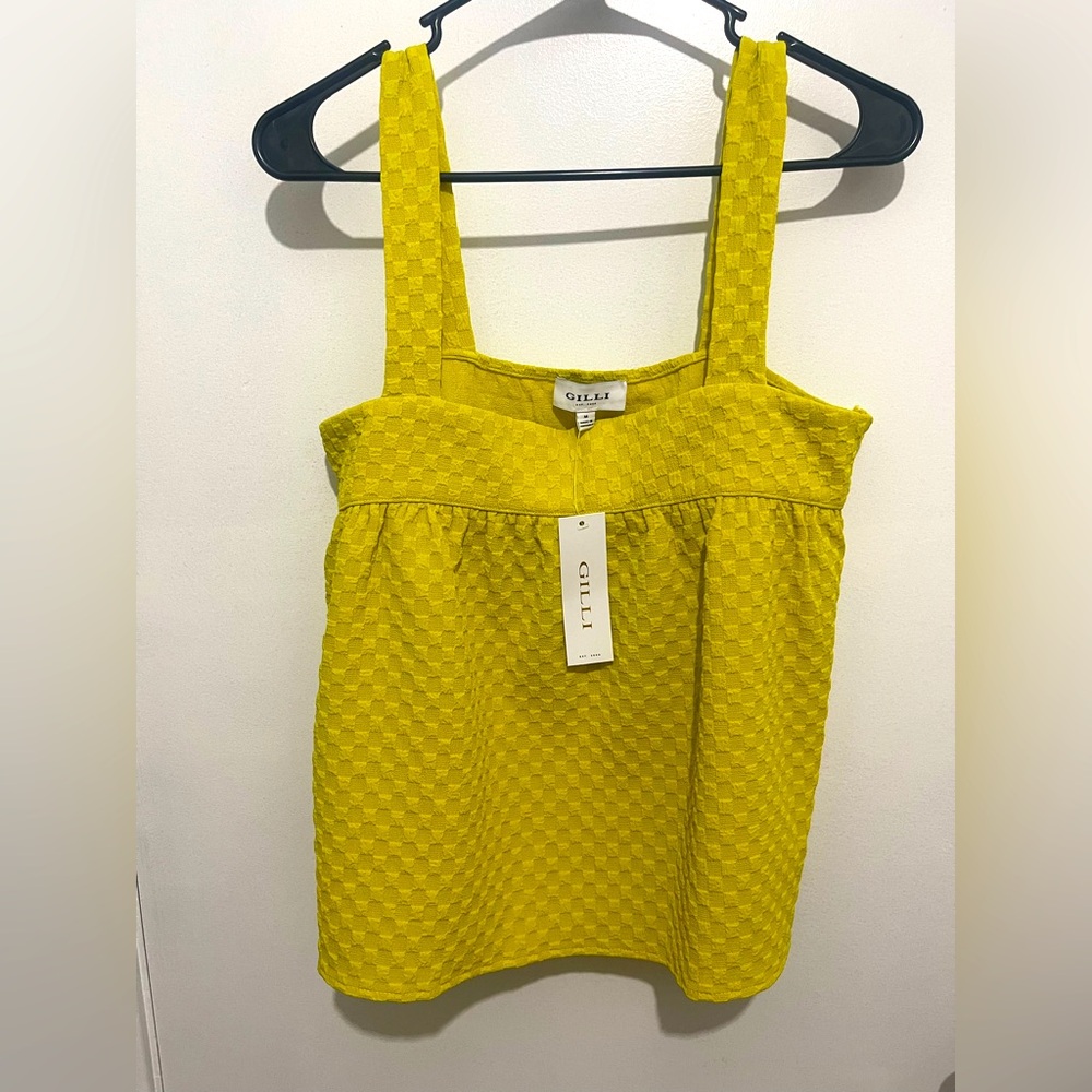 Gilli Yellow Smocked Sleeveless Tank Top